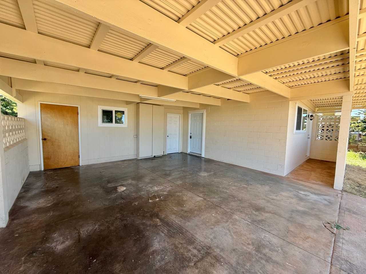 880 Kanakea Loop - Photo 3 of 24