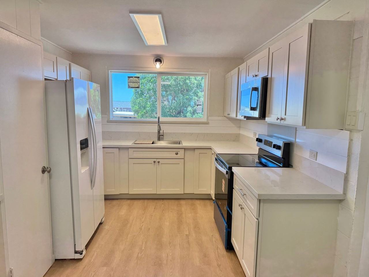 880 Kanakea Loop - Photo 5 of 24