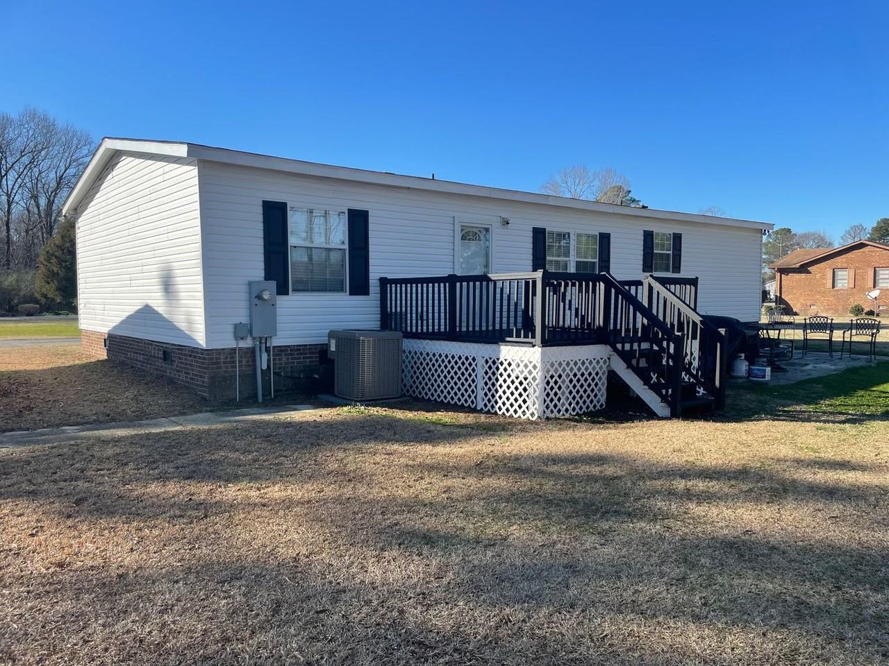 8540 Godwin Falcon Rd - Photo 3 of 23