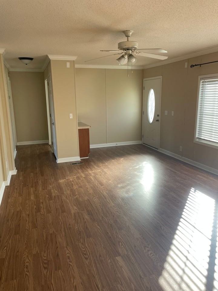 8540 Godwin Falcon Rd - Photo 5 of 23