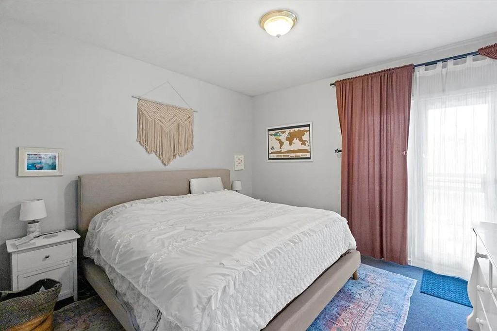 1345 W Walton St #2RF - Photo 4 of 11