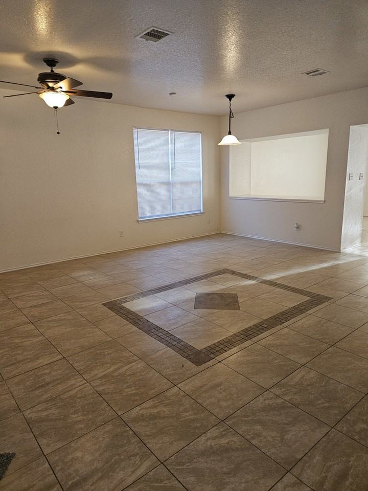 519 Leafy Rdg - Photo 4 of 10