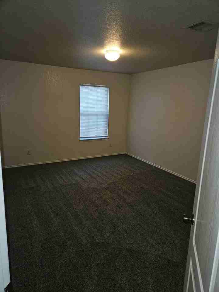519 Leafy Rdg - Photo 6 of 10