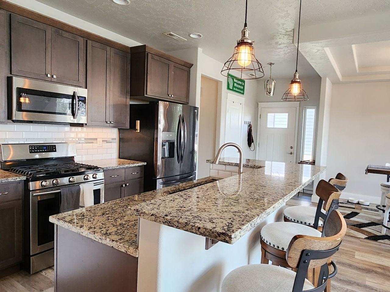 4516 Corvina St - Photo 3 of 33