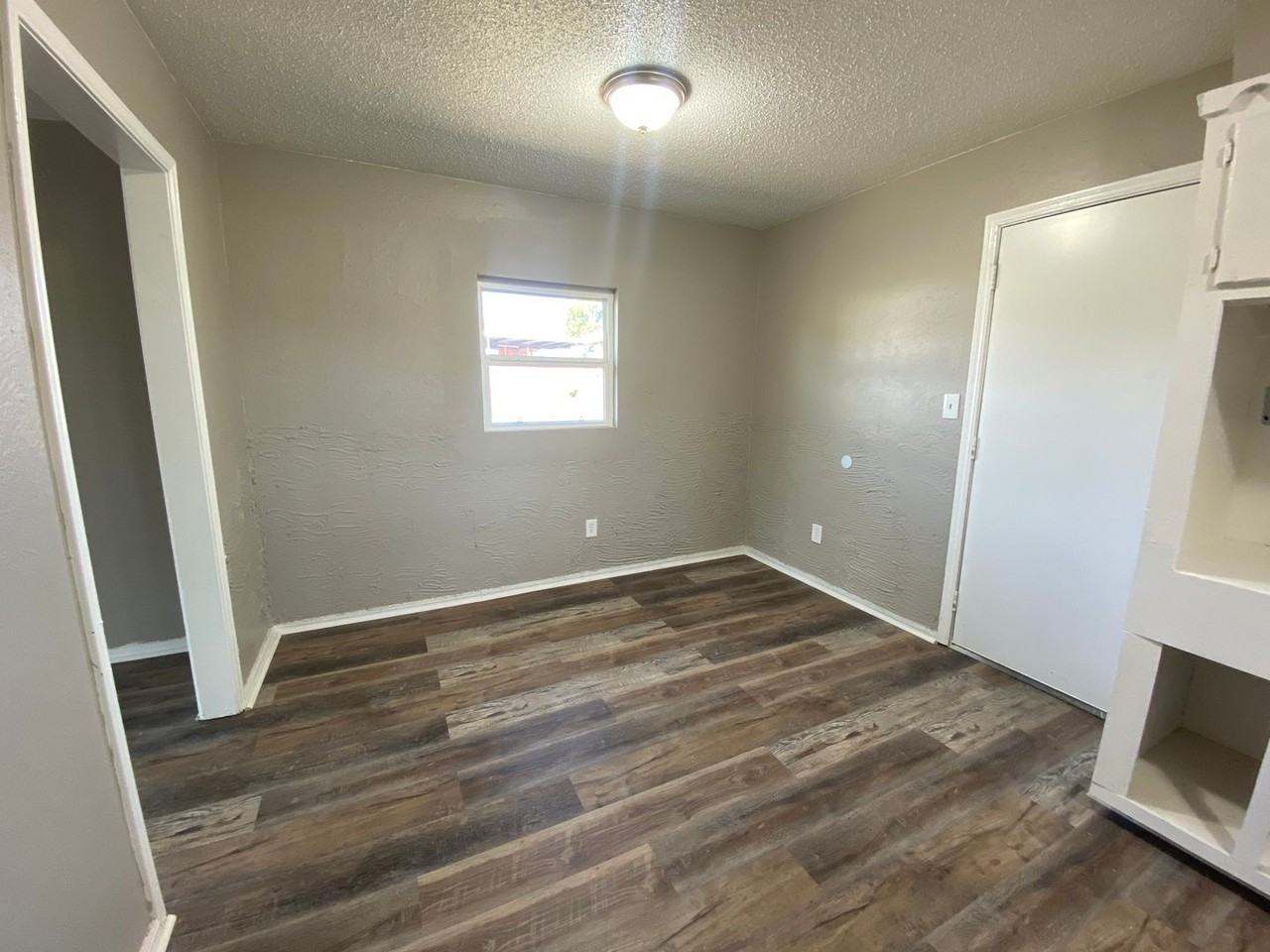 1800 Ne 56th St - Photo 6 of 15
