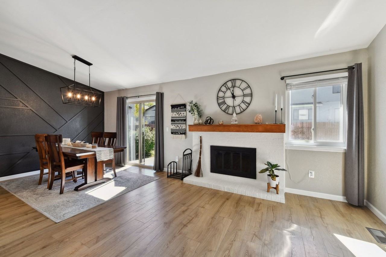 11770 E Asbury Ave - Photo 6 of 29
