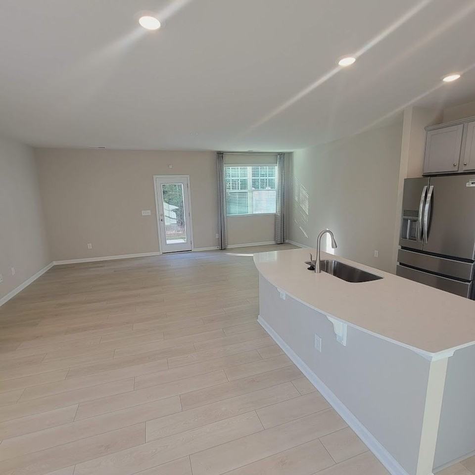 13005 Cottage Crest Ln - Photo 5 of 22