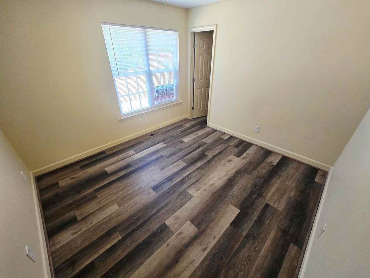 1316 Snow Ct - Photo 7 of 17