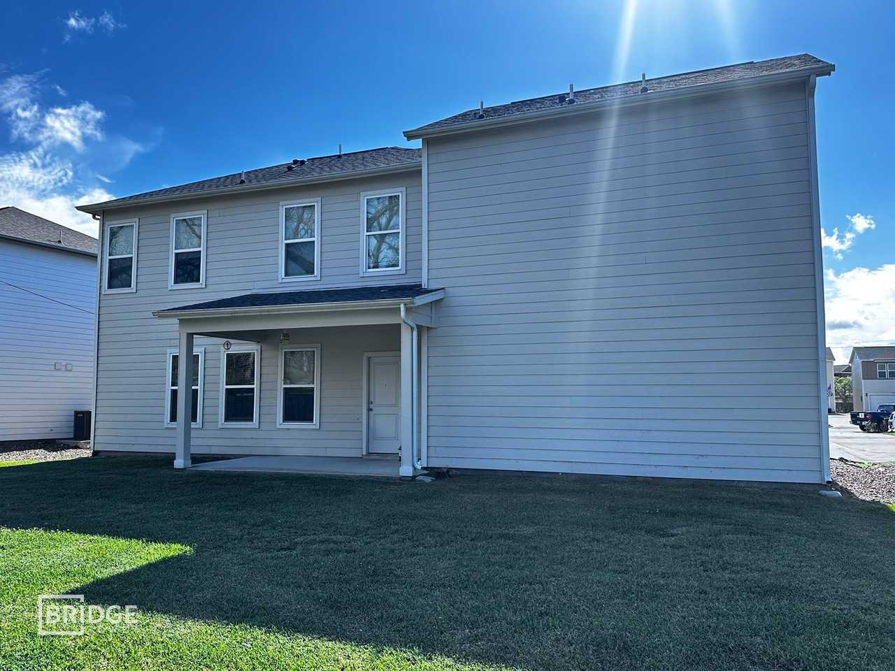 328 Huisache St - Photo 2 of 14