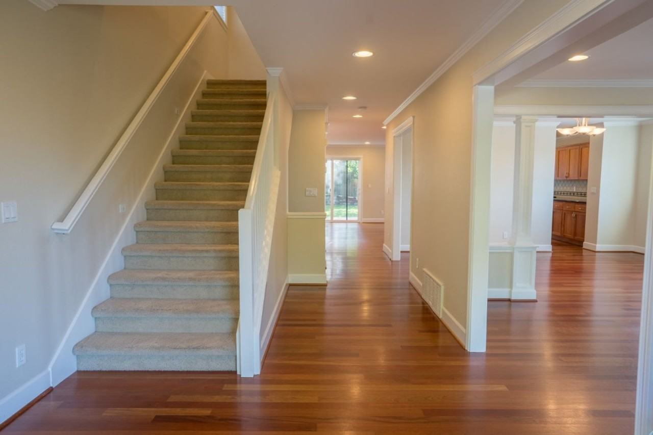 4621 34th Ave W - Photo 6 of 44