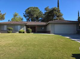 featured image of 3824 Christmas Tree Ln