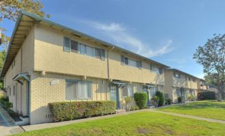 202 - 2087 Sahara Way - Photo 1 of 1