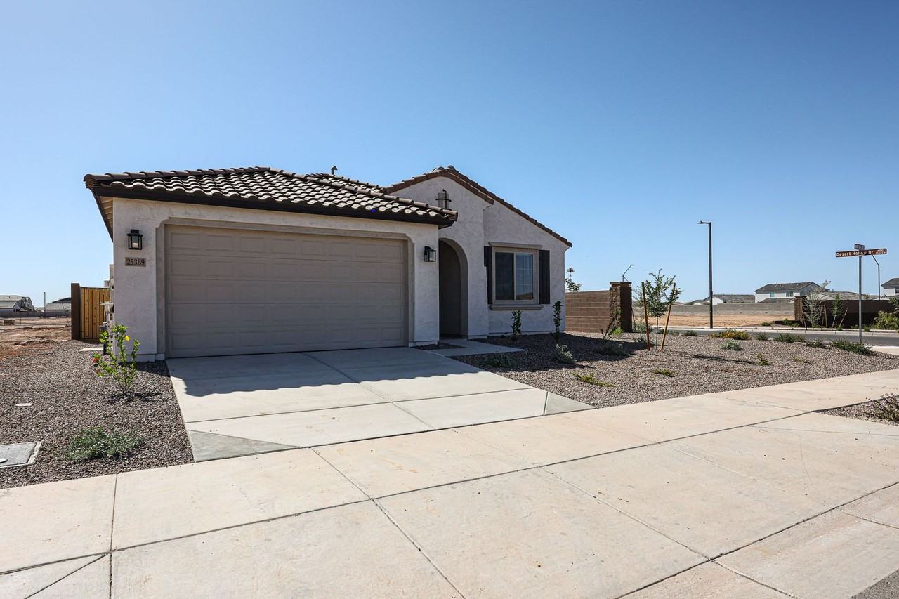 25389 N 166th Ln - Photo 2 of 35