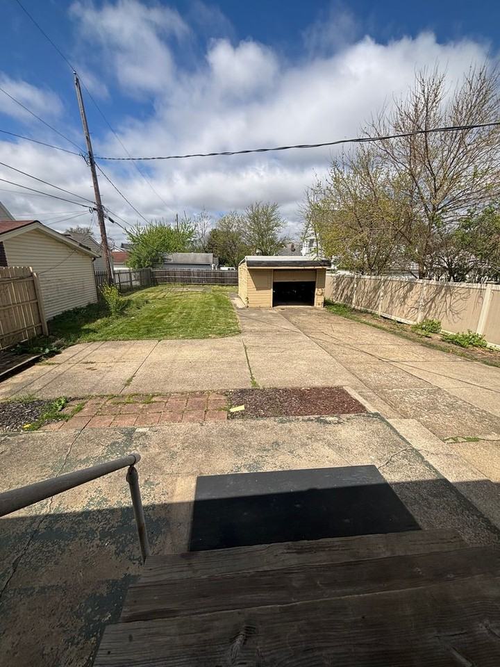 4544 Turney Rd - Photo 2 of 10