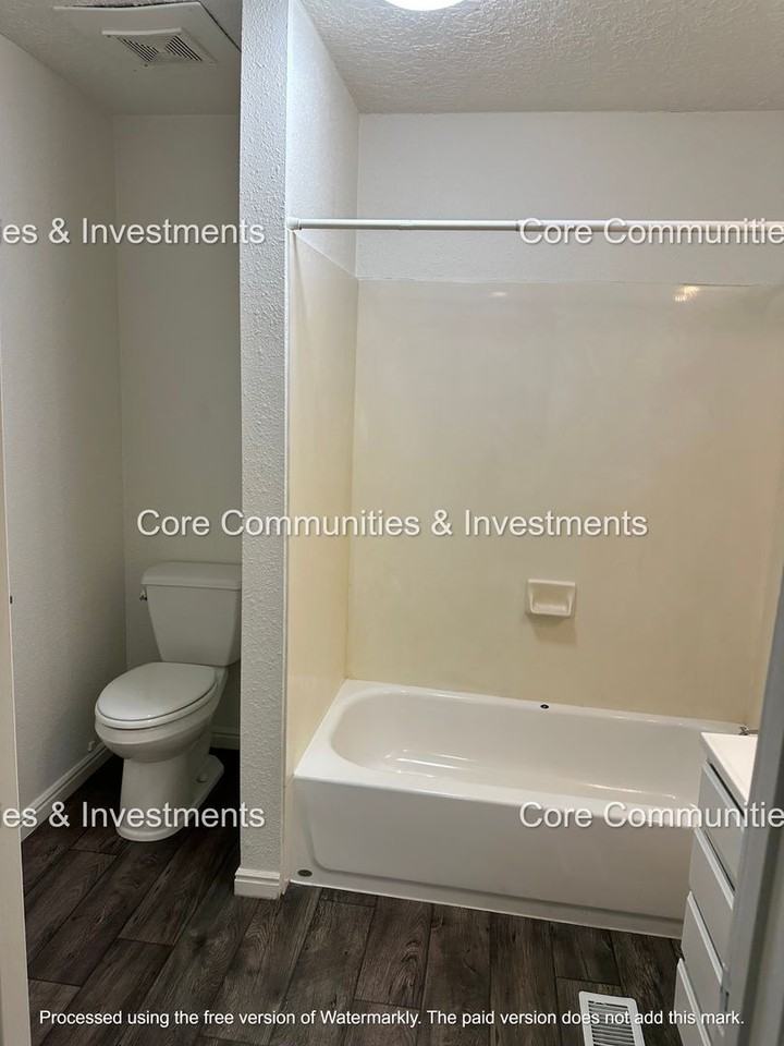 South Jordan Six - Photo 5 of 24