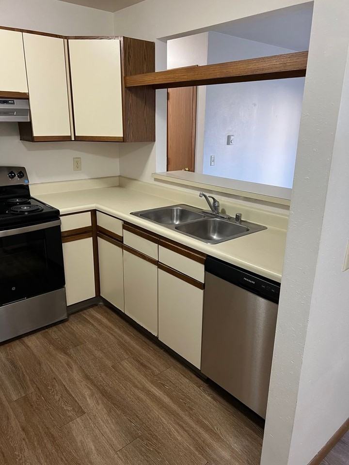 Dale Heights Estates - Photo 3 of 8