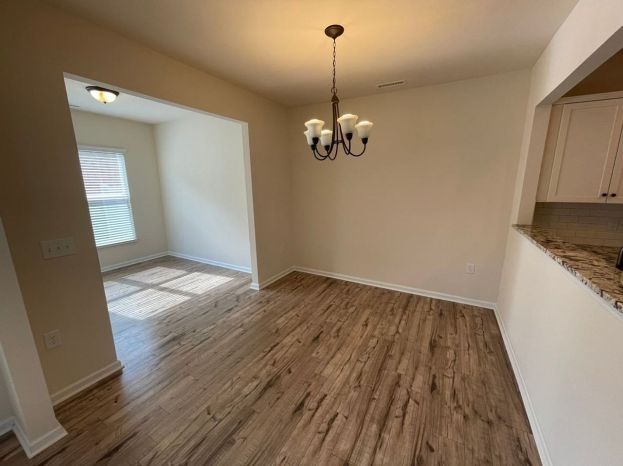 1015 Saffron Loop - Photo 6 of 19