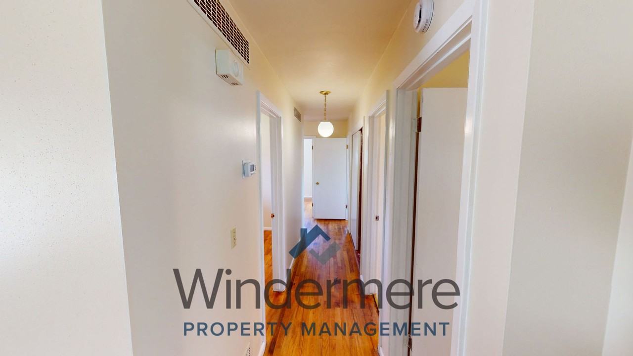 2544 Kendall Rd - Photo 4 of 19