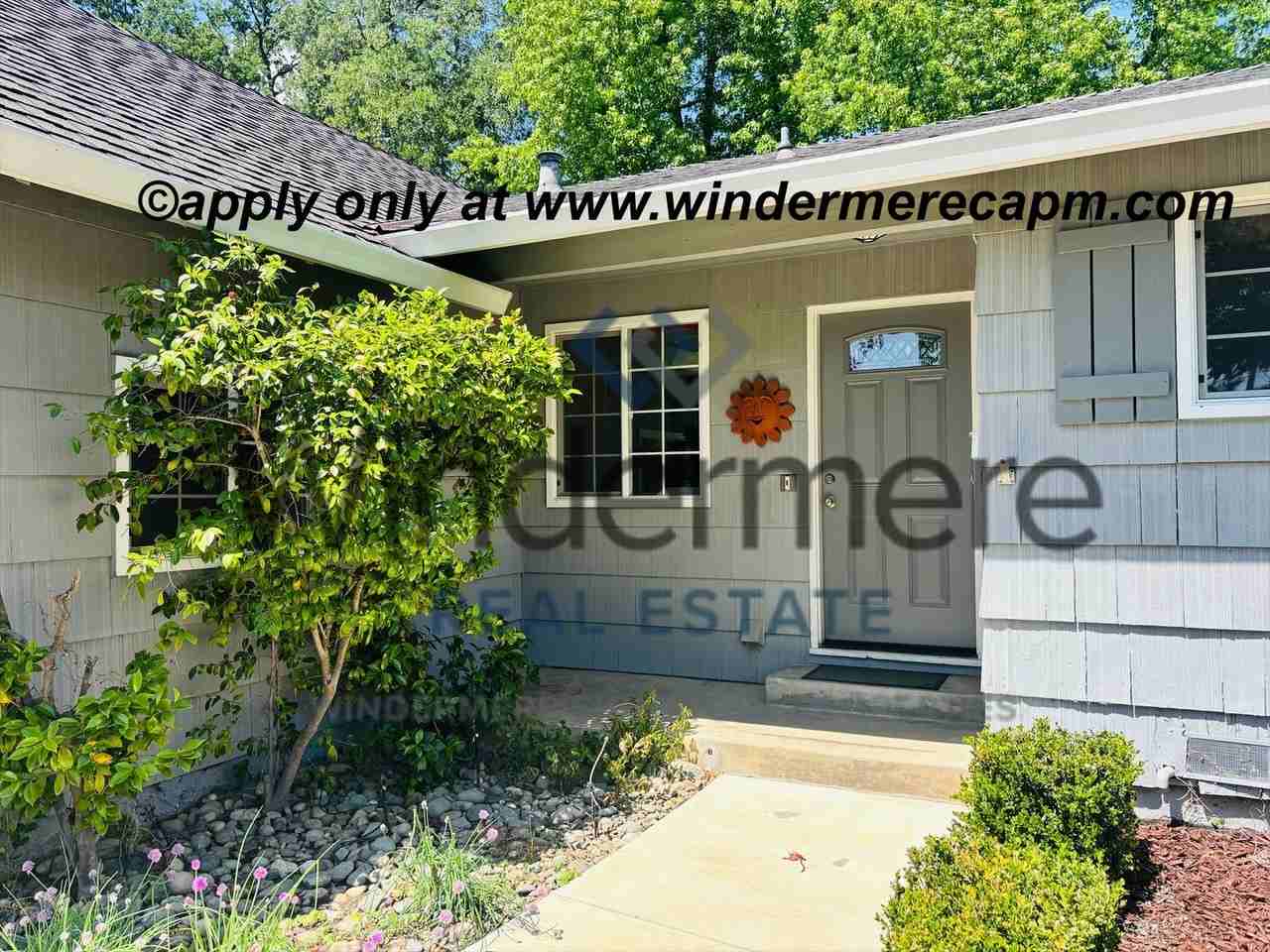 4257 Birgit Way - Photo 4 of 32