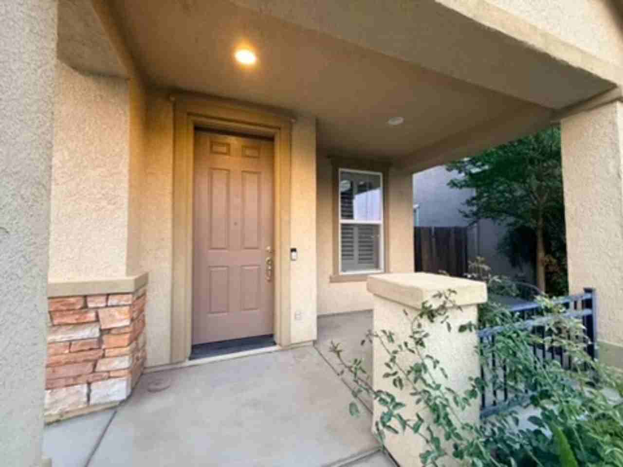 10157 Lofton Way - Photo 2 of 26