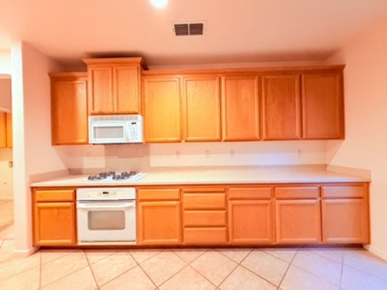 10157 Lofton Way - Photo 3 of 26