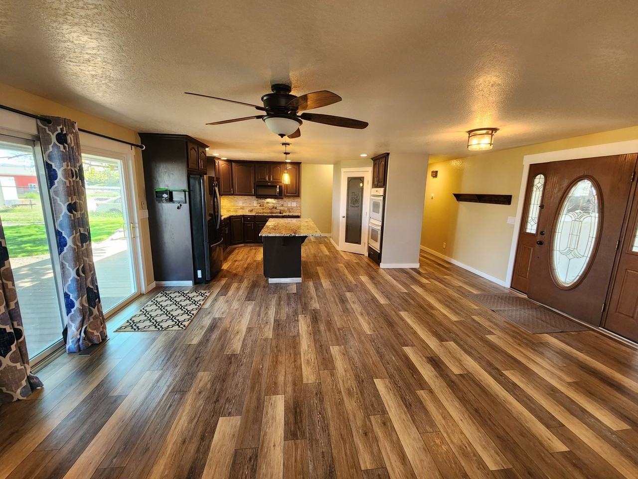 6208 S Latigo Dr - Photo 2 of 12