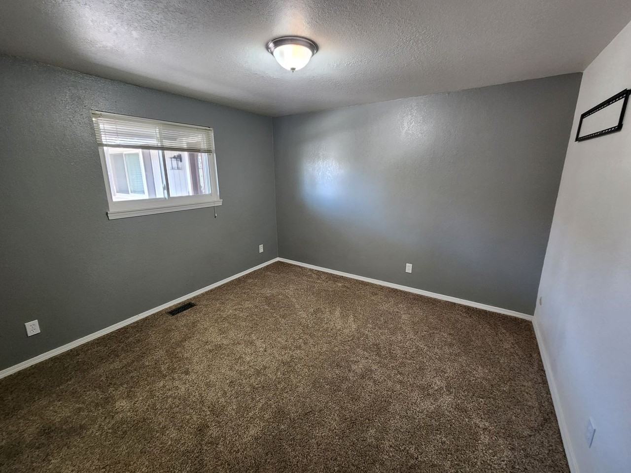 6208 S Latigo Dr - Photo 6 of 12