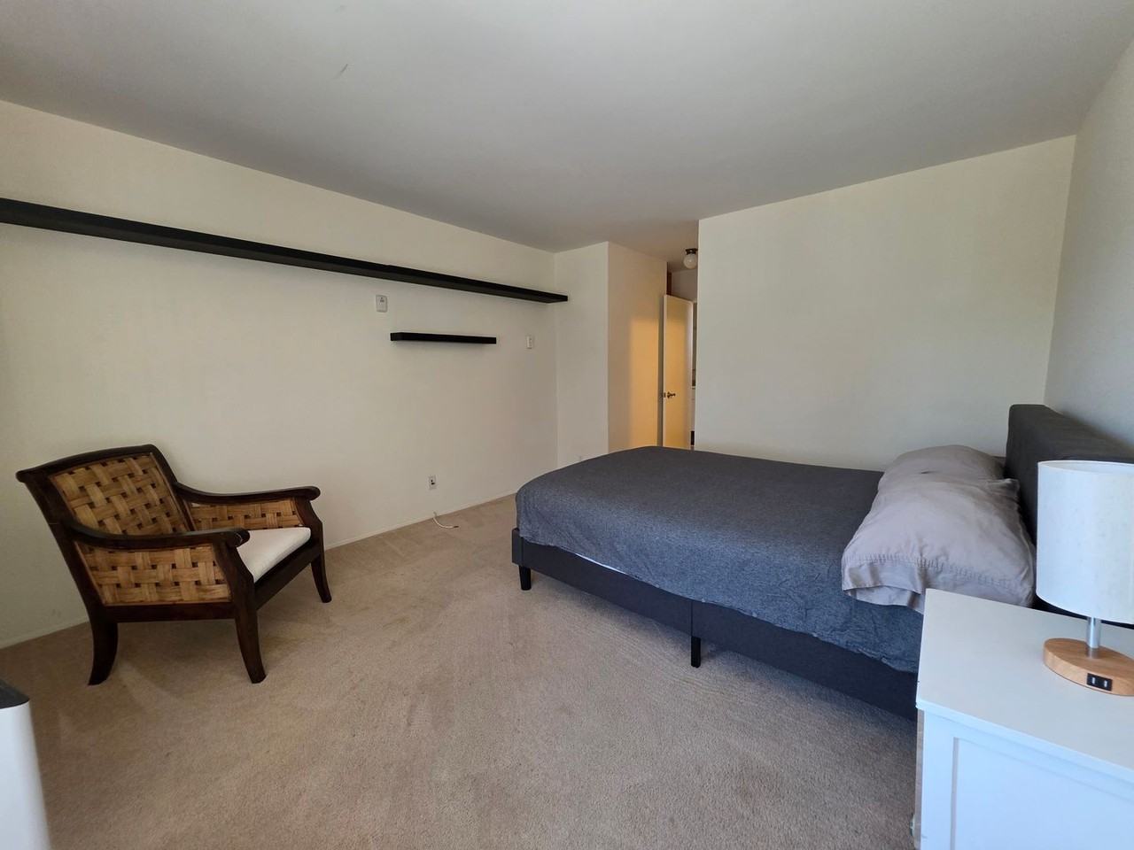 8308 Regents Rd #3P - Photo 7 of 16