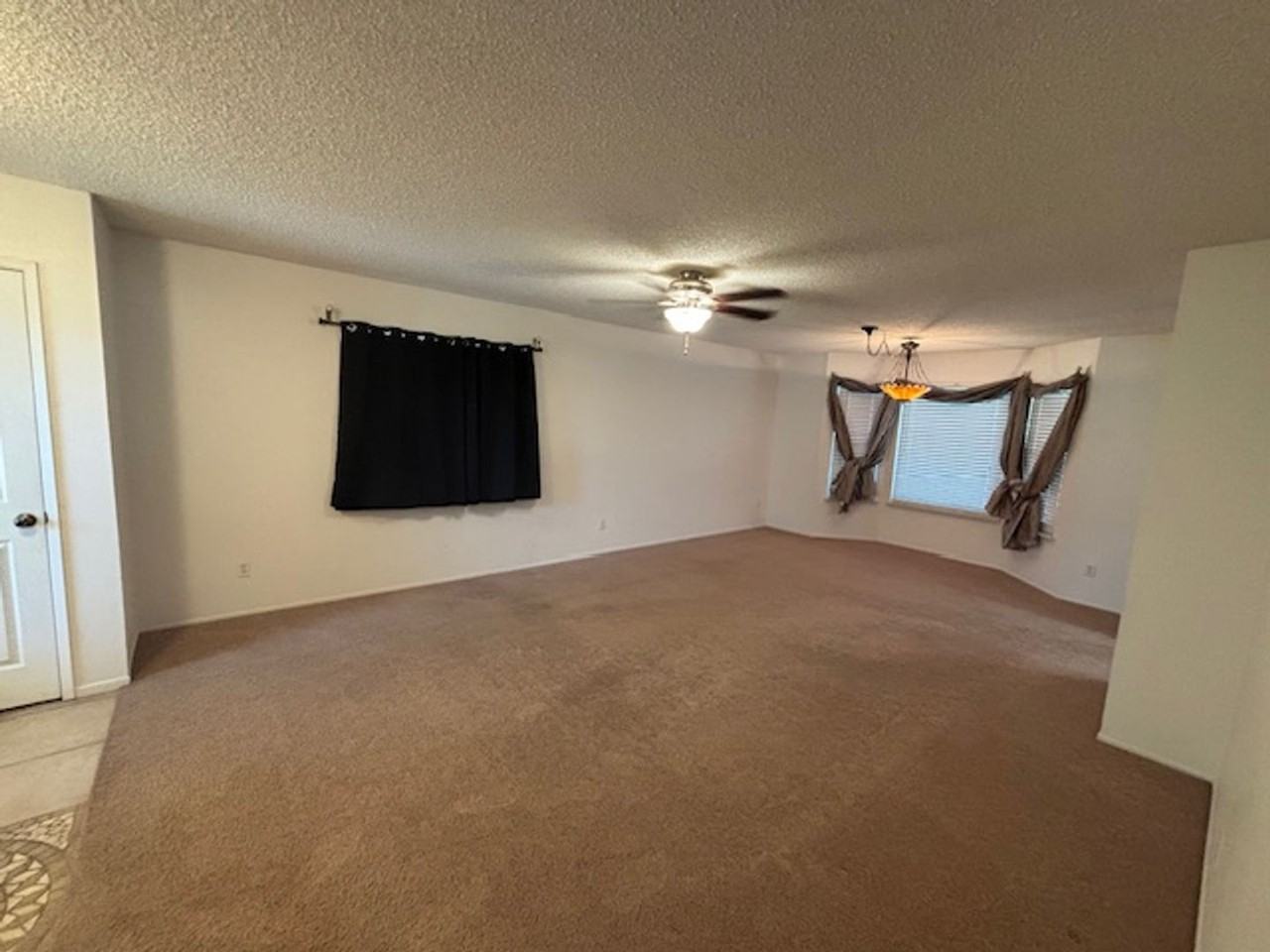 2150 W Hamilton Ave - Photo 6 of 19