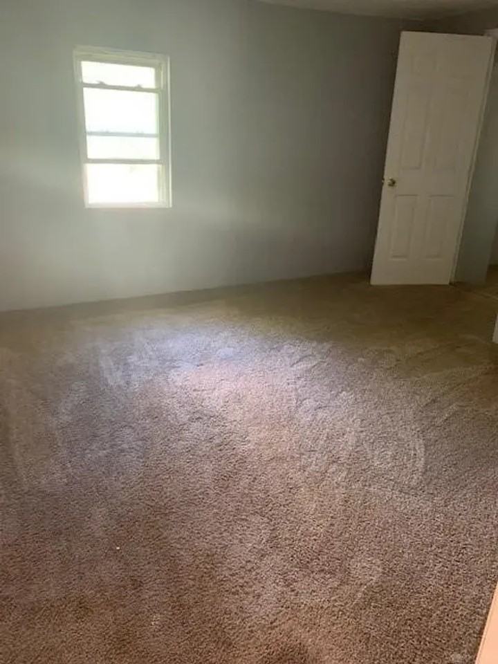 8825 Meeker Rd - Photo 3 of 4