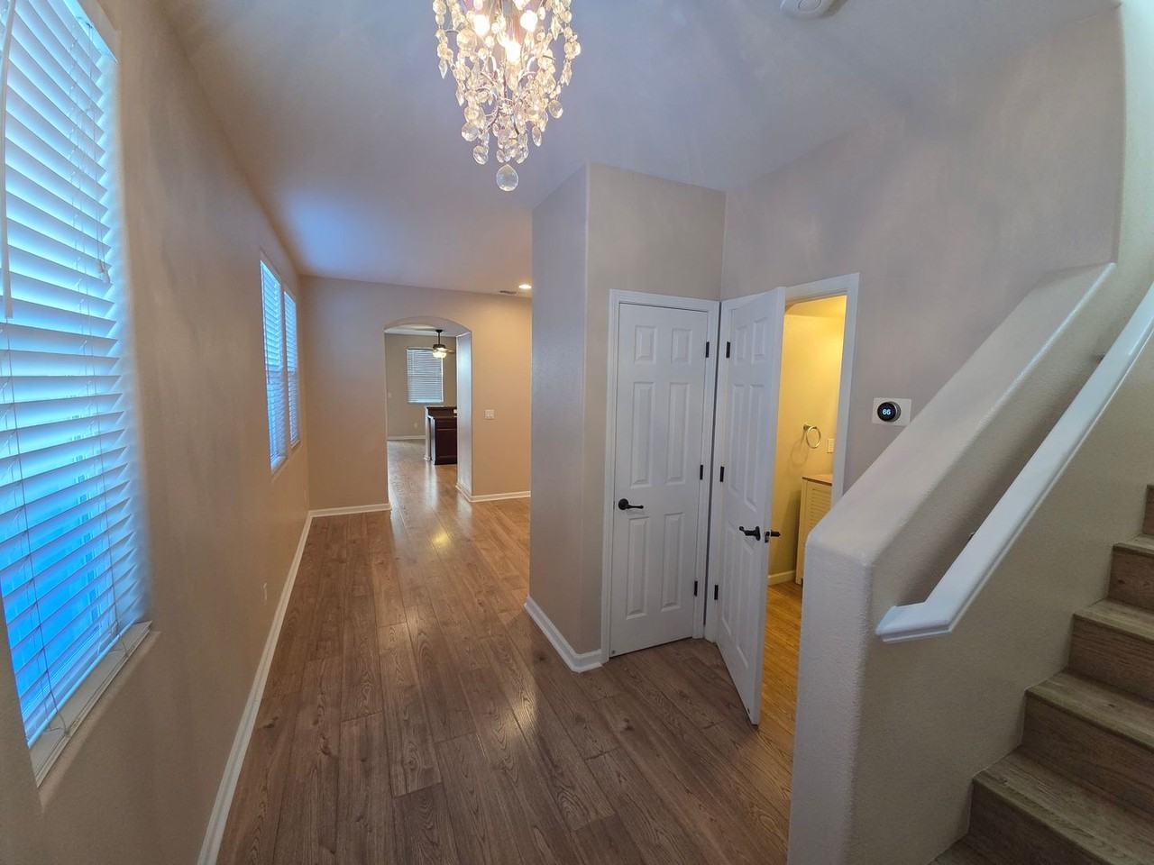 918 Castellona Dr - Photo 2 of 35