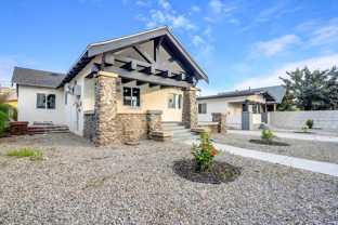 5842-5840 Denver Ave - Photo 1 of 1