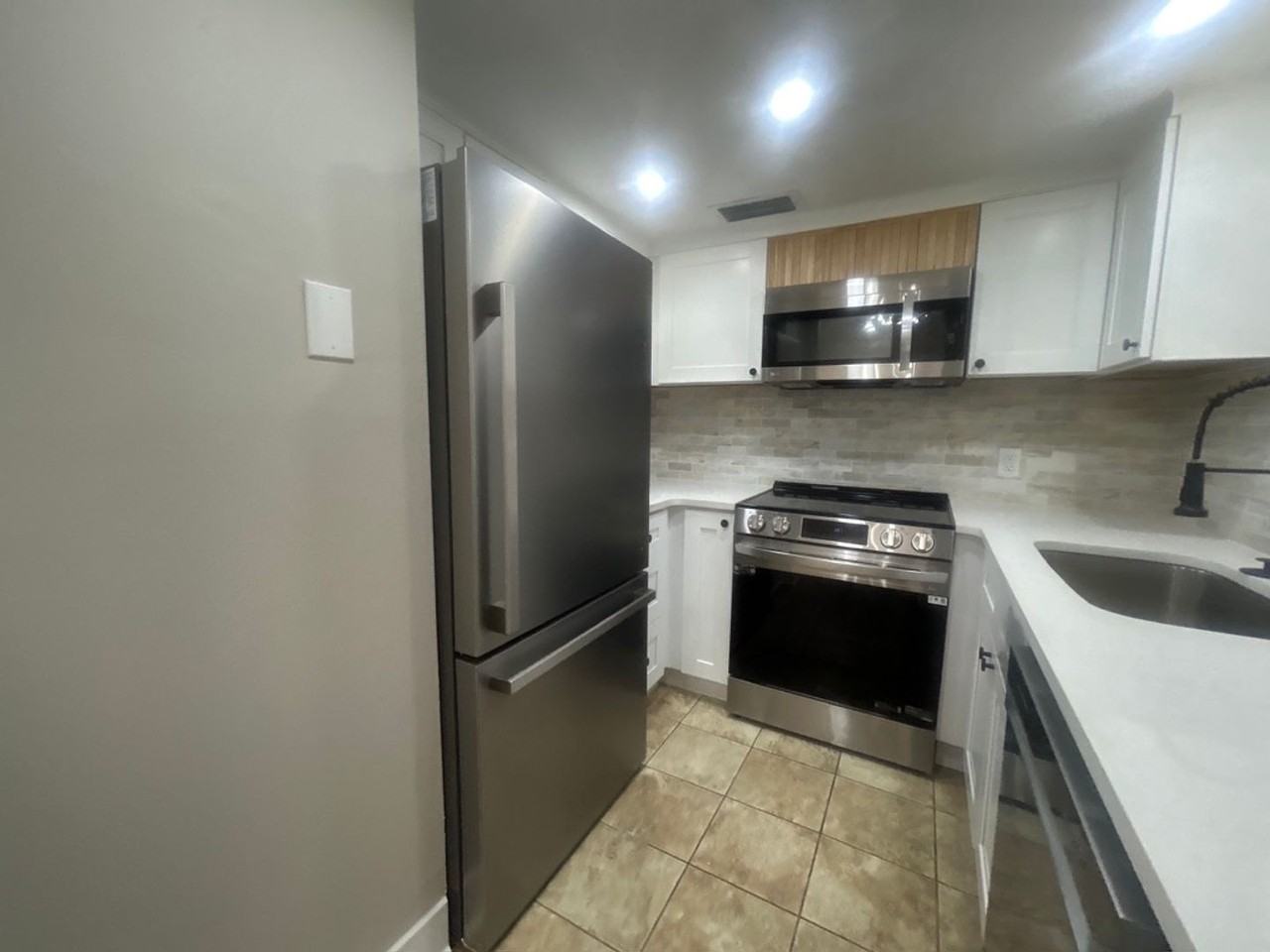 4901 Onyx Ln #102 - Photo 3 of 16