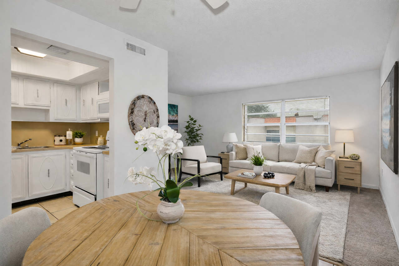 Briar Hill Apartments - Photo 7 of 50