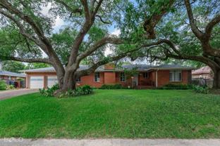 222 Stephenson St - Photo 1 of 1