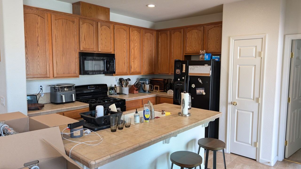 7515 Sheldon Rd - Photo 6 of 24