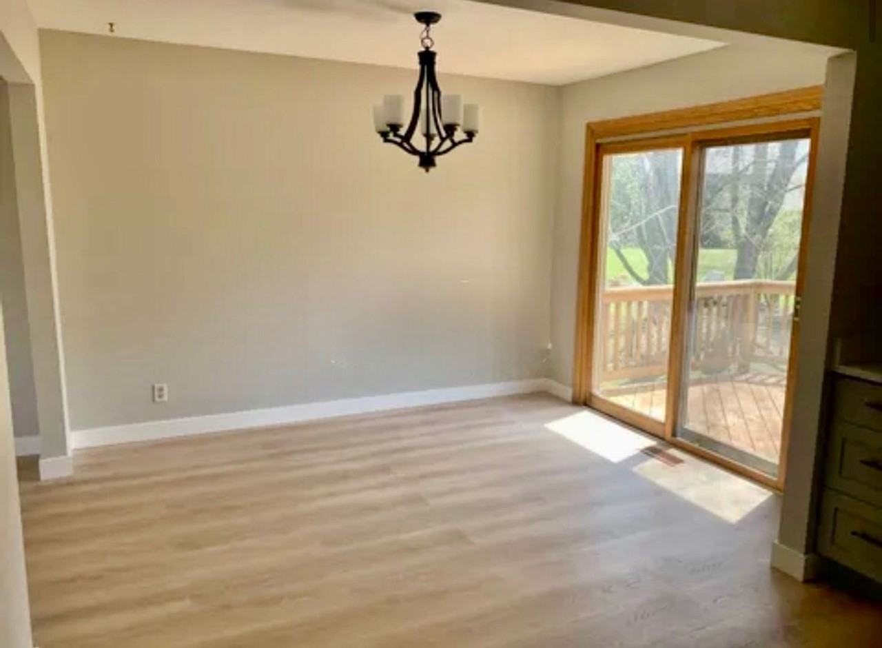 8575 Darnel Rd - Photo 5 of 22