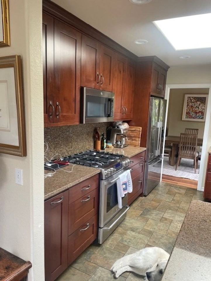 328 Valley View Dr - Photo 6 of 24