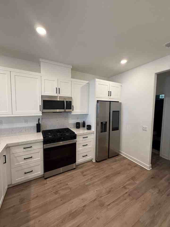 2105 Senita Dr - Photo 2 of 23