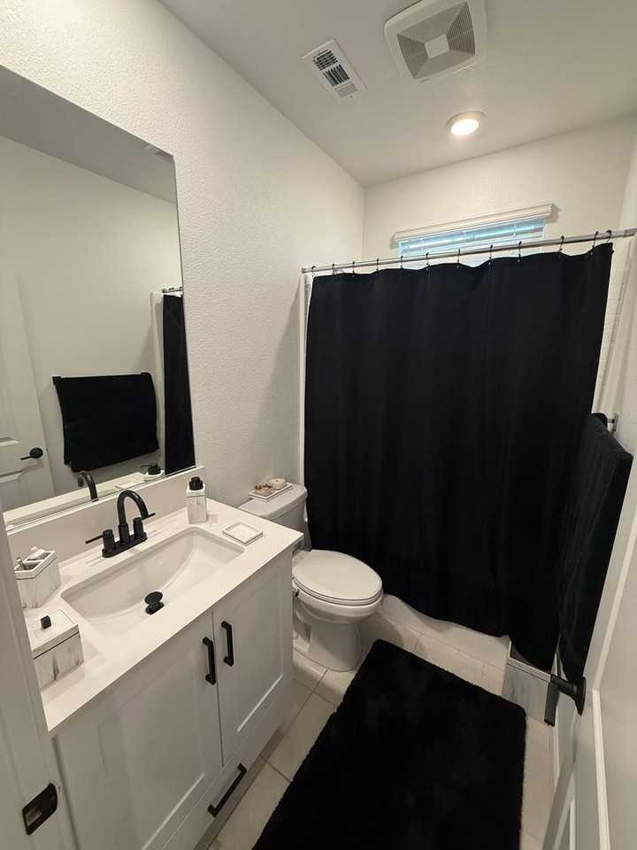 2105 Senita Dr - Photo 7 of 23