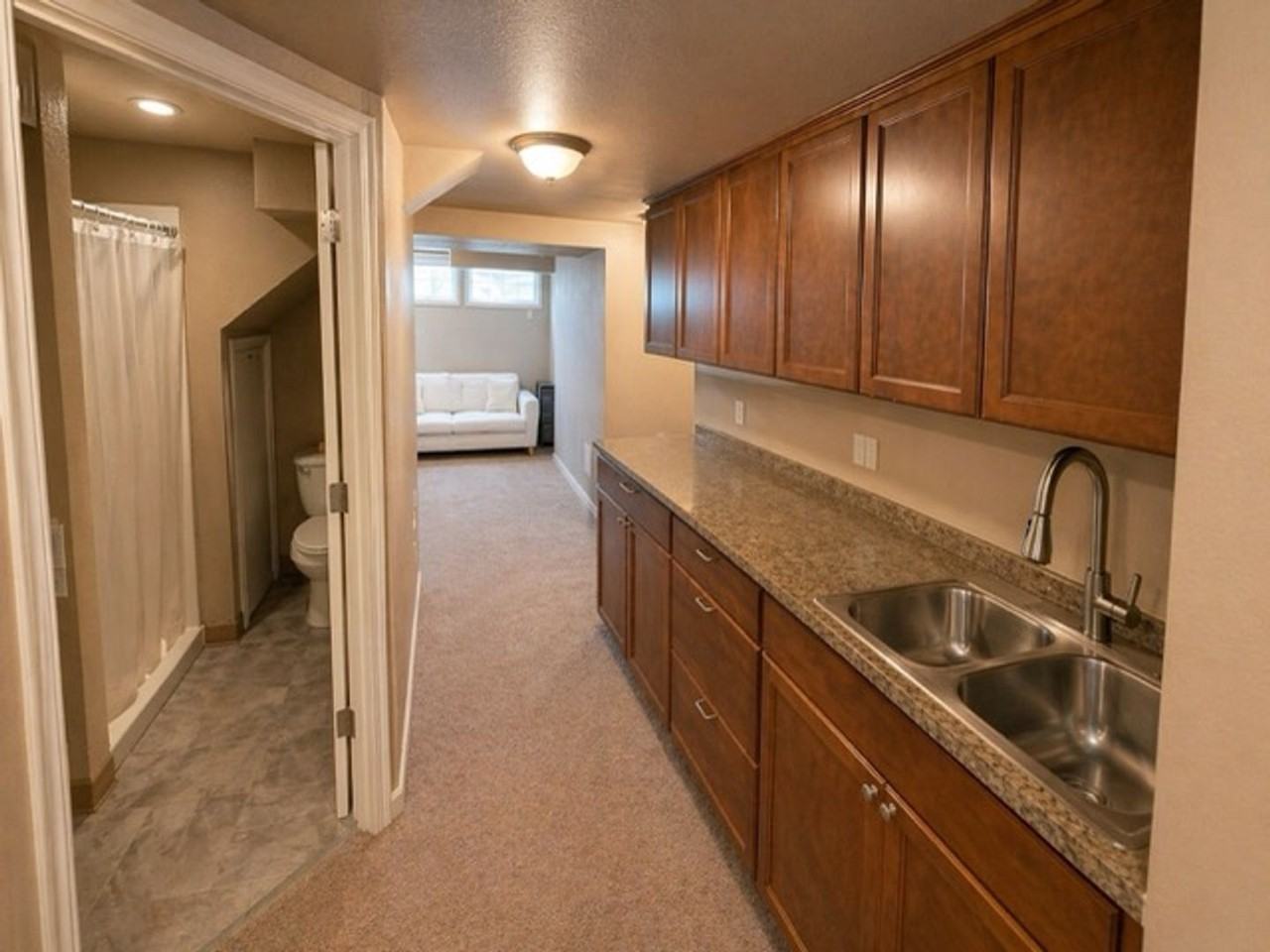 5268 18th Ave Ne - Photo 5 of 36