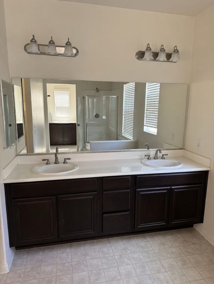 1327 Cathedral Oaks Rd - Photo 5 of 14