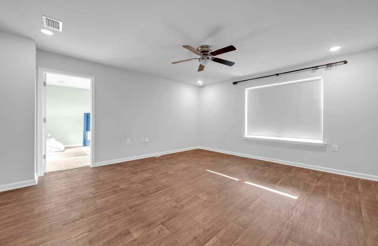 23909 Avernus Loop - Photo 7 of 31