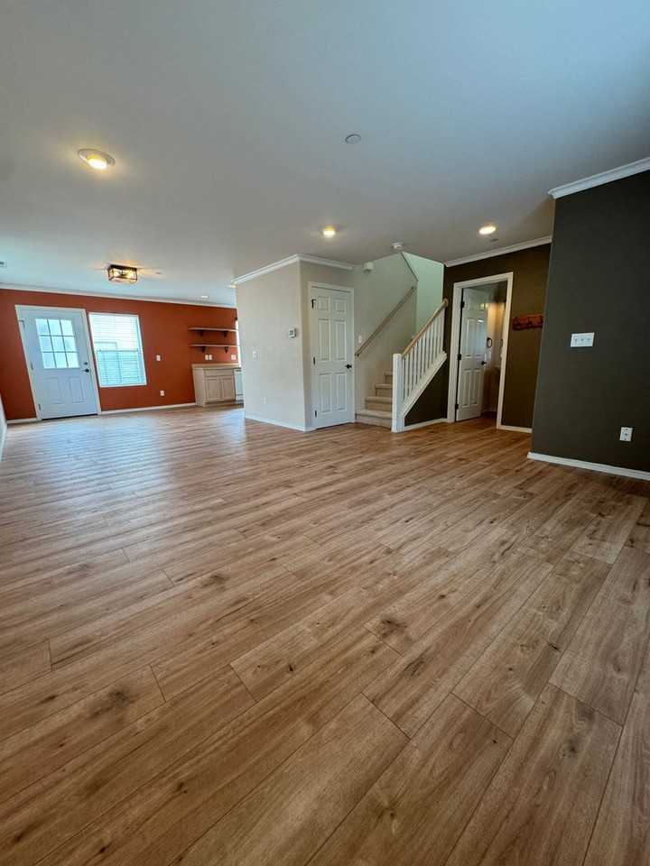 1285 Griggs St - Photo 3 of 16