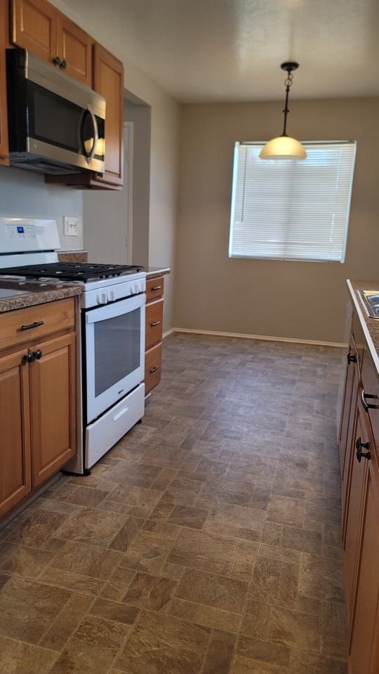 3548 Mira Pacific Dr #NA - Photo 7 of 15