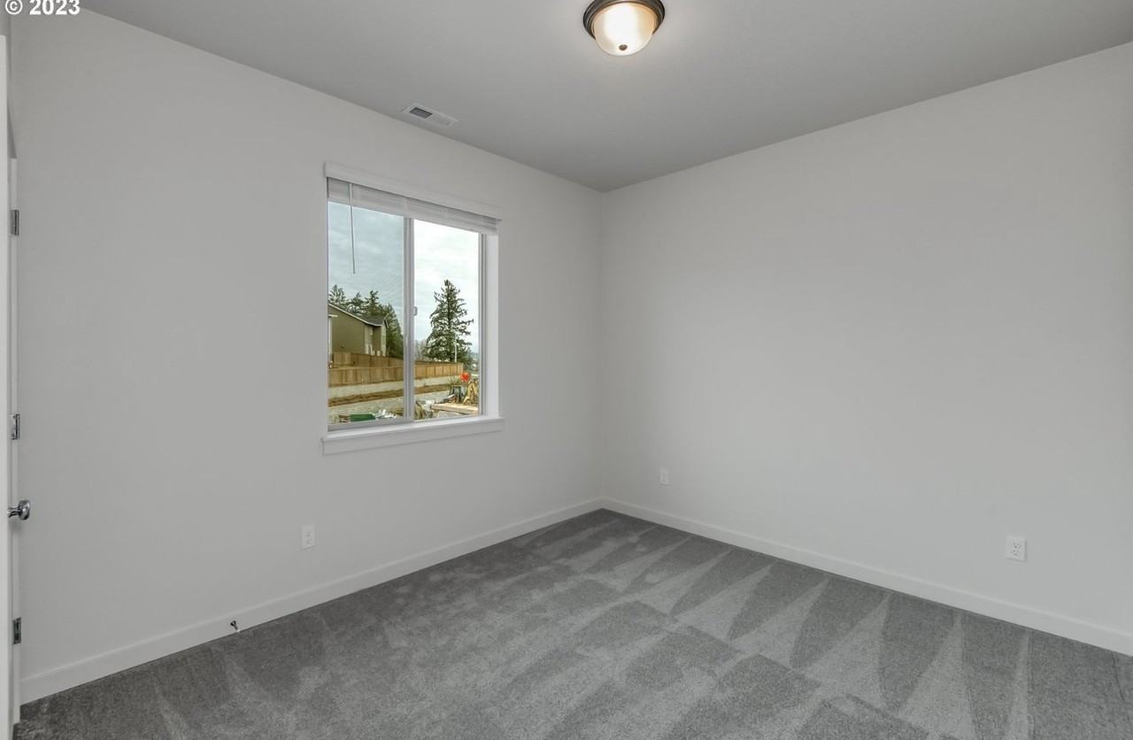 2069 Strong Rd Se #NA - Photo 6 of 16