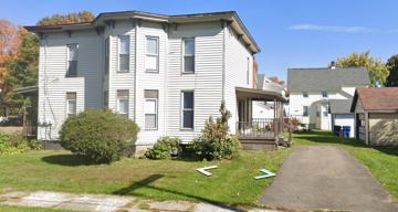 featured image of 17 Park St #1