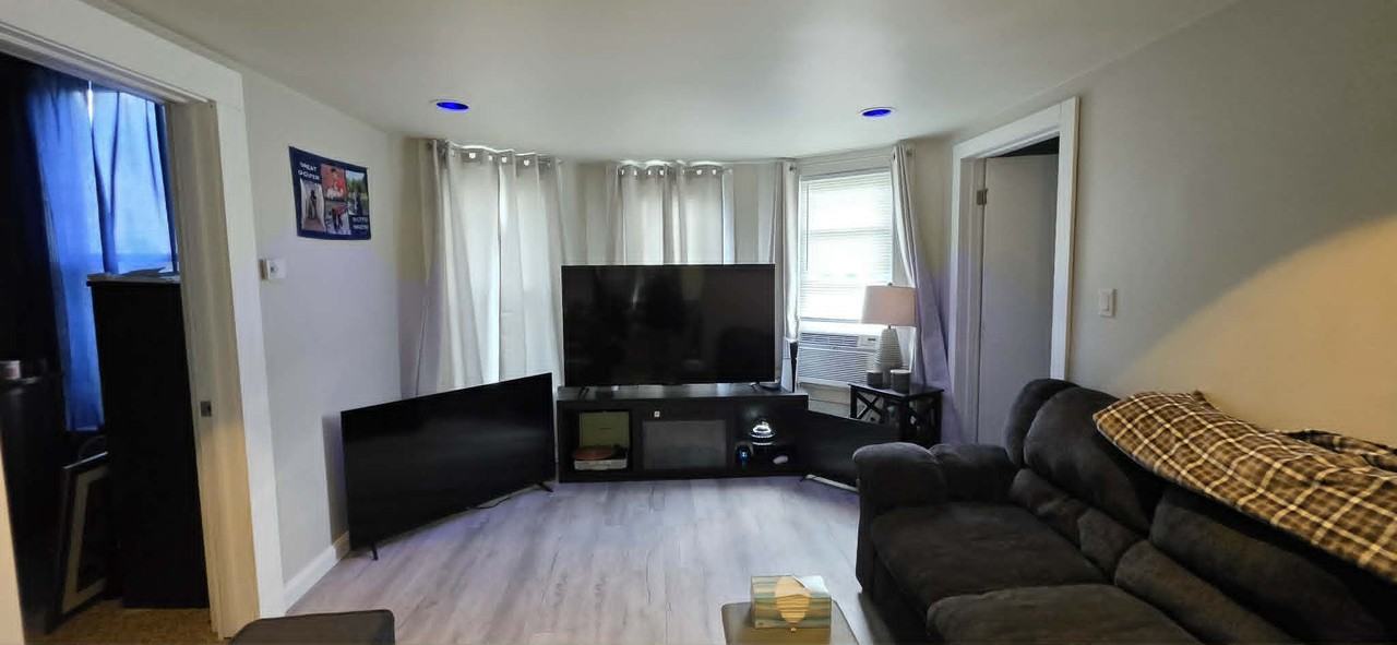 17 Park St #1 - Photo 7 of 15