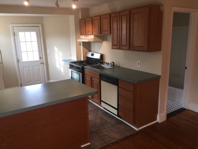 1611 N Rodney St #3 - Photo 2 of 16