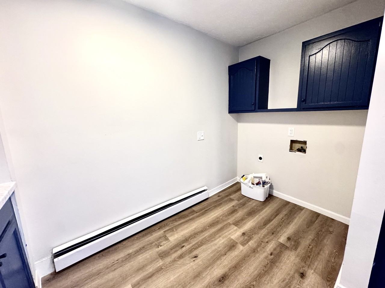 330 Main St #4 - Photo 7 of 13